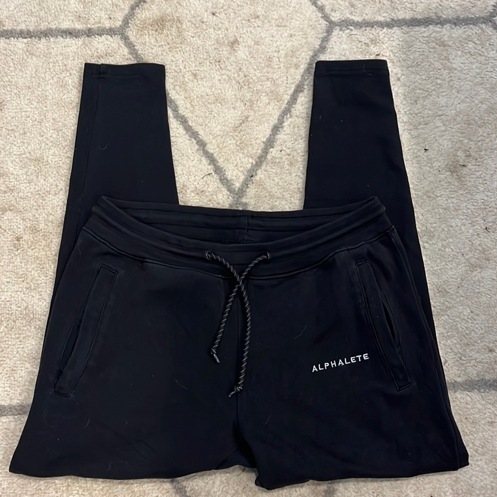 Alphalete Unisex Joggers